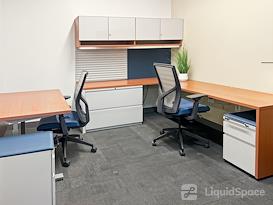 Regus | IL, Rosemont - W Higgins