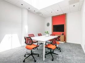 Regus | Warsaw, Skylight