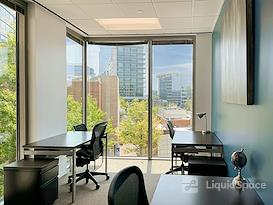 Regus | Waterway