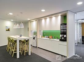 Regus | Herentals, Industry