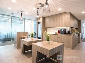 Regus | GOLD COAST, Surfers Paradise