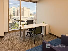 Regus | Howard Hughes Parkway