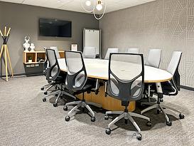 Regus | 401 North Michigan