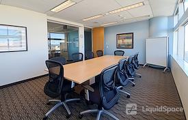 Regus | Wells Fargo Center