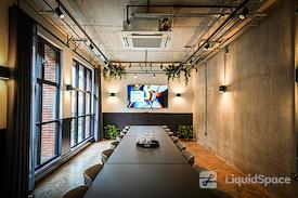 Colony | One Silk St