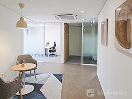 Regus | Seoul, Itaewon Bluesky
