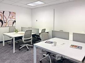Regus | Hampton - Frontage Rd