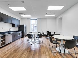 Expansive - Shockoe Slip