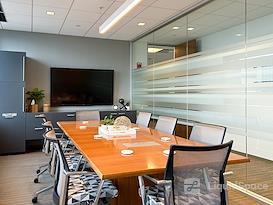 HuddleUp Powered By 25N Coworking