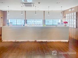 Regus | DAVAO, Felcris Centrale