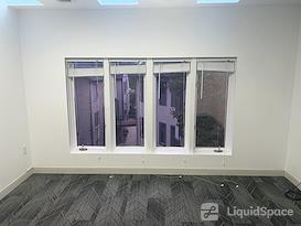 Venture Office Summerfield Commons