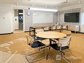 SPACES | UT, Salt Lake City - 250 E 200 S