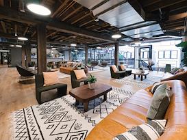 WeWork | 100 Harris St