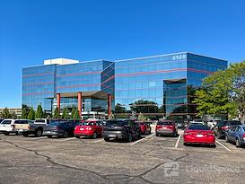 Regus | MN, Brooklyn Center - N Summit Dr