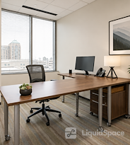 Carr Workplaces - Reston Town Center