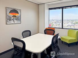 Regus | 5444 Westheimer