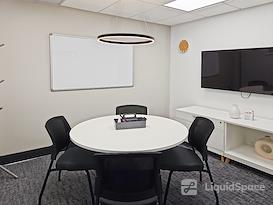 HQ | OH, Middleburg Heights - Engle Rd