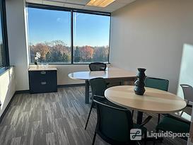 Regus | Parkwood Crossing Center