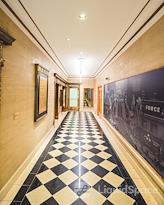 Workhaus | 350 Bay Street