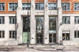 Regus | 24th and Camelback