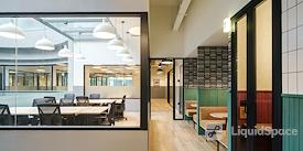 WeWork | 588 Yan'an Dong Lu