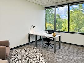 Regus | MN, Bloomington - 4470 W 78th Street Cir