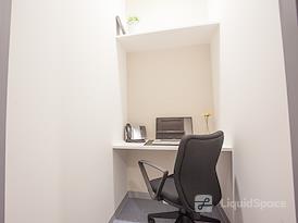 Regus | Sendai, Aoba Dori (Open Office)