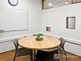 Regus | Santiago, El Golf 40