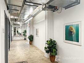 Regus | NJ, Jersey City - Bay Street
