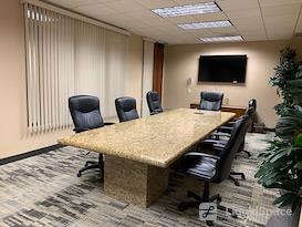 Private Offices • Coworking Spaces • Hybrid Offices 🏢