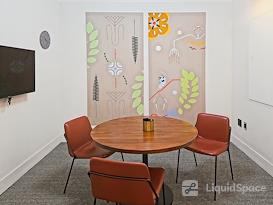 SPACES | MO, Kansas City - Walnut Street