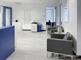 HQ | KY, Hebron - Litton Lane