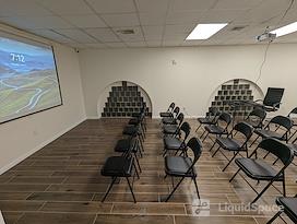 Mariners Harbor National Bank Building