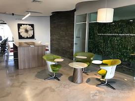 Centro de Negocios Avanti, Lomas de Angelopolis