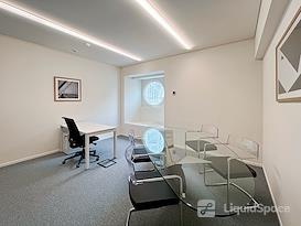 Regus | Milan, Signature Duomo