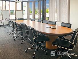 Regus | BC, Richmond - Commerce Court