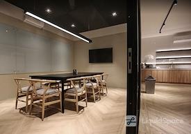 Concrete 11th Coworking Space Kedoya