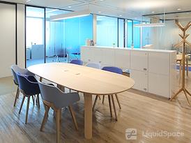 Regus | Tokyo Shinagawa Grand Central