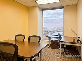 Regus || Downtown Wells Fargo Center