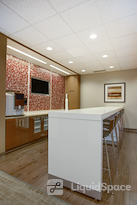 Regus | PNC Center
