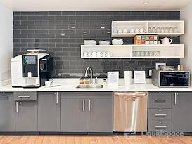 Regus | Place St. Charles