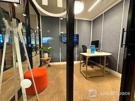 WeWork | 199 Water St