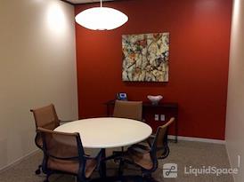 Regus | Williams Trace