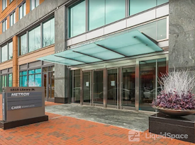 Carr Workplaces - Reston Town Center