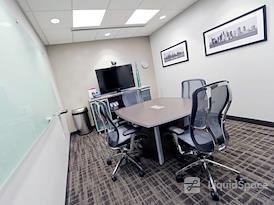 Regus | One Lakeway