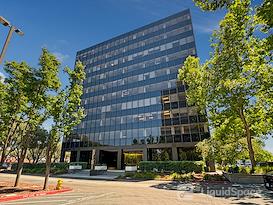 HQ | CA, Campbell - Pruneyard (HQ)