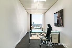 Signature | FRANKFURT, SIGNATURE OpernTurm