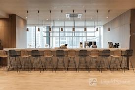 Komune Co-working, The Vertical