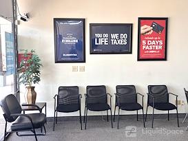 Coworking Desk Space Available in Dallas, Tx (Red Bird)