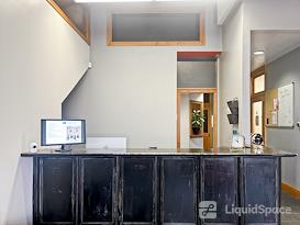 HQ | CA, Bakersfield - Eye St.